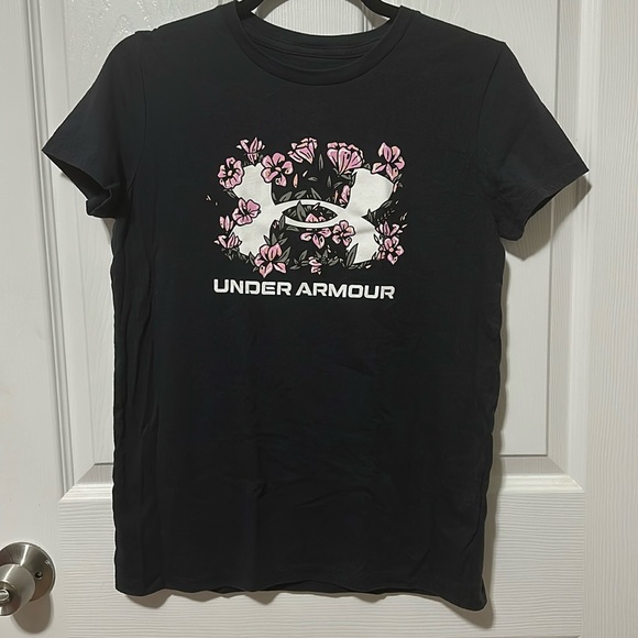 Under Armour Tops - Under Armour Floral Tee